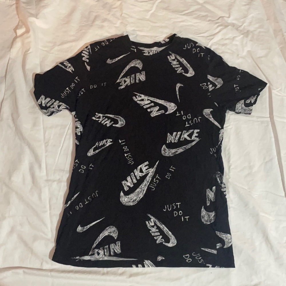 Nike t shirt